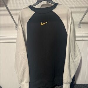 Nike Women Thermal Crewneck Sweater